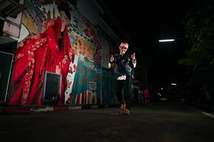 BIB: 
                            <button type="button" onclick="openModal(26288155)" class="btn btn-primary btn-sm float-right btn-popup" data-toggle="modal" data-target=".modal-high-quality">
                        <i class="fas fa-shopping-cart"></i> Add to Cart
                    </button>
                                            <button type="button" onclick="isThisMe(26288155, true)" class="btn btn-success btn-sm float-right btn-popup btn-isme hidden" data-toggle="tooltip" data-placement="bottom" title="นี่คือรูปของคุณใช่ไหม คลิกที่นี่เพื่อเอาเข้าอัลบั้ม">
                        <i class="fas fa-plus"></i> Add to album
                    </button>
                    <button type="button" onclick="isThisMe(26288155, false)" class="btn btn-warning btn-sm float-right btn-popup btn-isnotme hidden">
                        <i class="fas fa-ban"></i> Remove from album
                    </button>