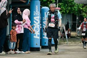 BIB: 
                            <button type="button" onclick="openModal(26505949)" class="btn btn-primary btn-sm float-right btn-popup" data-toggle="modal" data-target=".modal-high-quality">
                        <i class="fas fa-shopping-cart"></i> Add to Cart
                    </button>
                                            <button type="button" onclick="isThisMe(26505949, true)" class="btn btn-success btn-sm float-right btn-popup btn-isme hidden" data-toggle="tooltip" data-placement="bottom" title="นี่คือรูปของคุณใช่ไหม คลิกที่นี่เพื่อเอาเข้าอัลบั้ม">
                        <i class="fas fa-plus"></i> Add to album
                    </button>
                    <button type="button" onclick="isThisMe(26505949, false)" class="btn btn-warning btn-sm float-right btn-popup btn-isnotme hidden">
                        <i class="fas fa-ban"></i> Remove from album
                    </button>