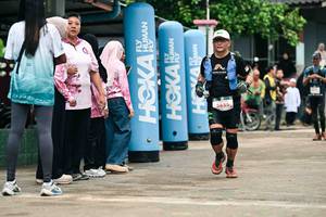 BIB: 
                            <button type="button" onclick="openModal(26501168)" class="btn btn-primary btn-sm float-right btn-popup" data-toggle="modal" data-target=".modal-high-quality">
                        <i class="fas fa-shopping-cart"></i> Add to Cart
                    </button>
                                            <button type="button" onclick="isThisMe(26501168, true)" class="btn btn-success btn-sm float-right btn-popup btn-isme hidden" data-toggle="tooltip" data-placement="bottom" title="นี่คือรูปของคุณใช่ไหม คลิกที่นี่เพื่อเอาเข้าอัลบั้ม">
                        <i class="fas fa-plus"></i> Add to album
                    </button>
                    <button type="button" onclick="isThisMe(26501168, false)" class="btn btn-warning btn-sm float-right btn-popup btn-isnotme hidden">
                        <i class="fas fa-ban"></i> Remove from album
                    </button>