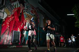 BIB: 
                            <button type="button" onclick="openModal(26286537)" class="btn btn-primary btn-sm float-right btn-popup" data-toggle="modal" data-target=".modal-high-quality">
                        <i class="fas fa-shopping-cart"></i> Add to Cart
                    </button>
                                            <button type="button" onclick="isThisMe(26286537, true)" class="btn btn-success btn-sm float-right btn-popup btn-isme hidden" data-toggle="tooltip" data-placement="bottom" title="นี่คือรูปของคุณใช่ไหม คลิกที่นี่เพื่อเอาเข้าอัลบั้ม">
                        <i class="fas fa-plus"></i> Add to album
                    </button>
                    <button type="button" onclick="isThisMe(26286537, false)" class="btn btn-warning btn-sm float-right btn-popup btn-isnotme hidden">
                        <i class="fas fa-ban"></i> Remove from album
                    </button>