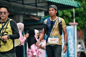 BIB: 
                            <button type="button" onclick="openModal(26501275)" class="btn btn-primary btn-sm float-right btn-popup" data-toggle="modal" data-target=".modal-high-quality">
                        <i class="fas fa-shopping-cart"></i> Add to Cart
                    </button>
                                            <button type="button" onclick="isThisMe(26501275, true)" class="btn btn-success btn-sm float-right btn-popup btn-isme hidden" data-toggle="tooltip" data-placement="bottom" title="นี่คือรูปของคุณใช่ไหม คลิกที่นี่เพื่อเอาเข้าอัลบั้ม">
                        <i class="fas fa-plus"></i> Add to album
                    </button>
                    <button type="button" onclick="isThisMe(26501275, false)" class="btn btn-warning btn-sm float-right btn-popup btn-isnotme hidden">
                        <i class="fas fa-ban"></i> Remove from album
                    </button>