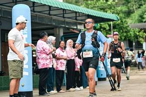 BIB: 
                            <button type="button" onclick="openModal(26503153)" class="btn btn-primary btn-sm float-right btn-popup" data-toggle="modal" data-target=".modal-high-quality">
                        <i class="fas fa-shopping-cart"></i> Add to Cart
                    </button>
                                            <button type="button" onclick="isThisMe(26503153, true)" class="btn btn-success btn-sm float-right btn-popup btn-isme hidden" data-toggle="tooltip" data-placement="bottom" title="นี่คือรูปของคุณใช่ไหม คลิกที่นี่เพื่อเอาเข้าอัลบั้ม">
                        <i class="fas fa-plus"></i> Add to album
                    </button>
                    <button type="button" onclick="isThisMe(26503153, false)" class="btn btn-warning btn-sm float-right btn-popup btn-isnotme hidden">
                        <i class="fas fa-ban"></i> Remove from album
                    </button>