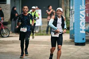 BIB: 
                            <button type="button" onclick="openModal(26500483)" class="btn btn-primary btn-sm float-right btn-popup" data-toggle="modal" data-target=".modal-high-quality">
                        <i class="fas fa-shopping-cart"></i> Add to Cart
                    </button>
                                            <button type="button" onclick="isThisMe(26500483, true)" class="btn btn-success btn-sm float-right btn-popup btn-isme hidden" data-toggle="tooltip" data-placement="bottom" title="นี่คือรูปของคุณใช่ไหม คลิกที่นี่เพื่อเอาเข้าอัลบั้ม">
                        <i class="fas fa-plus"></i> Add to album
                    </button>
                    <button type="button" onclick="isThisMe(26500483, false)" class="btn btn-warning btn-sm float-right btn-popup btn-isnotme hidden">
                        <i class="fas fa-ban"></i> Remove from album
                    </button>