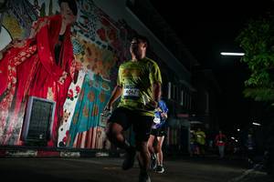 BIB: 
                            <button type="button" onclick="openModal(26285982)" class="btn btn-primary btn-sm float-right btn-popup" data-toggle="modal" data-target=".modal-high-quality">
                        <i class="fas fa-shopping-cart"></i> Add to Cart
                    </button>
                                            <button type="button" onclick="isThisMe(26285982, true)" class="btn btn-success btn-sm float-right btn-popup btn-isme hidden" data-toggle="tooltip" data-placement="bottom" title="นี่คือรูปของคุณใช่ไหม คลิกที่นี่เพื่อเอาเข้าอัลบั้ม">
                        <i class="fas fa-plus"></i> Add to album
                    </button>
                    <button type="button" onclick="isThisMe(26285982, false)" class="btn btn-warning btn-sm float-right btn-popup btn-isnotme hidden">
                        <i class="fas fa-ban"></i> Remove from album
                    </button>