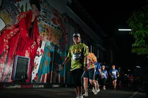 BIB: 
                            <button type="button" onclick="openModal(26286509)" class="btn btn-primary btn-sm float-right btn-popup" data-toggle="modal" data-target=".modal-high-quality">
                        <i class="fas fa-shopping-cart"></i> Add to Cart
                    </button>
                                            <button type="button" onclick="isThisMe(26286509, true)" class="btn btn-success btn-sm float-right btn-popup btn-isme hidden" data-toggle="tooltip" data-placement="bottom" title="นี่คือรูปของคุณใช่ไหม คลิกที่นี่เพื่อเอาเข้าอัลบั้ม">
                        <i class="fas fa-plus"></i> Add to album
                    </button>
                    <button type="button" onclick="isThisMe(26286509, false)" class="btn btn-warning btn-sm float-right btn-popup btn-isnotme hidden">
                        <i class="fas fa-ban"></i> Remove from album
                    </button>