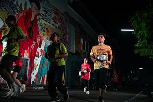 BIB: 
                            <button type="button" onclick="openModal(26286142)" class="btn btn-primary btn-sm float-right btn-popup" data-toggle="modal" data-target=".modal-high-quality">
                        <i class="fas fa-shopping-cart"></i> Add to Cart
                    </button>
                                            <button type="button" onclick="isThisMe(26286142, true)" class="btn btn-success btn-sm float-right btn-popup btn-isme hidden" data-toggle="tooltip" data-placement="bottom" title="นี่คือรูปของคุณใช่ไหม คลิกที่นี่เพื่อเอาเข้าอัลบั้ม">
                        <i class="fas fa-plus"></i> Add to album
                    </button>
                    <button type="button" onclick="isThisMe(26286142, false)" class="btn btn-warning btn-sm float-right btn-popup btn-isnotme hidden">
                        <i class="fas fa-ban"></i> Remove from album
                    </button>