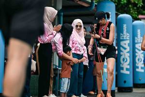 BIB: 
                            <button type="button" onclick="openModal(26506268)" class="btn btn-primary btn-sm float-right btn-popup" data-toggle="modal" data-target=".modal-high-quality">
                        <i class="fas fa-shopping-cart"></i> Add to Cart
                    </button>
                                            <button type="button" onclick="isThisMe(26506268, true)" class="btn btn-success btn-sm float-right btn-popup btn-isme hidden" data-toggle="tooltip" data-placement="bottom" title="นี่คือรูปของคุณใช่ไหม คลิกที่นี่เพื่อเอาเข้าอัลบั้ม">
                        <i class="fas fa-plus"></i> Add to album
                    </button>
                    <button type="button" onclick="isThisMe(26506268, false)" class="btn btn-warning btn-sm float-right btn-popup btn-isnotme hidden">
                        <i class="fas fa-ban"></i> Remove from album
                    </button>