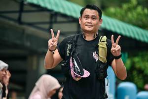 BIB: 
                            <button type="button" onclick="openModal(26504610)" class="btn btn-primary btn-sm float-right btn-popup" data-toggle="modal" data-target=".modal-high-quality">
                        <i class="fas fa-shopping-cart"></i> Add to Cart
                    </button>
                                            <button type="button" onclick="isThisMe(26504610, true)" class="btn btn-success btn-sm float-right btn-popup btn-isme hidden" data-toggle="tooltip" data-placement="bottom" title="นี่คือรูปของคุณใช่ไหม คลิกที่นี่เพื่อเอาเข้าอัลบั้ม">
                        <i class="fas fa-plus"></i> Add to album
                    </button>
                    <button type="button" onclick="isThisMe(26504610, false)" class="btn btn-warning btn-sm float-right btn-popup btn-isnotme hidden">
                        <i class="fas fa-ban"></i> Remove from album
                    </button>