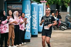 BIB: 
                            <button type="button" onclick="openModal(26500542)" class="btn btn-primary btn-sm float-right btn-popup" data-toggle="modal" data-target=".modal-high-quality">
                        <i class="fas fa-shopping-cart"></i> Add to Cart
                    </button>
                                            <button type="button" onclick="isThisMe(26500542, true)" class="btn btn-success btn-sm float-right btn-popup btn-isme hidden" data-toggle="tooltip" data-placement="bottom" title="นี่คือรูปของคุณใช่ไหม คลิกที่นี่เพื่อเอาเข้าอัลบั้ม">
                        <i class="fas fa-plus"></i> Add to album
                    </button>
                    <button type="button" onclick="isThisMe(26500542, false)" class="btn btn-warning btn-sm float-right btn-popup btn-isnotme hidden">
                        <i class="fas fa-ban"></i> Remove from album
                    </button>