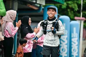 BIB: 
                            <button type="button" onclick="openModal(26504766)" class="btn btn-primary btn-sm float-right btn-popup" data-toggle="modal" data-target=".modal-high-quality">
                        <i class="fas fa-shopping-cart"></i> Add to Cart
                    </button>
                                            <button type="button" onclick="isThisMe(26504766, true)" class="btn btn-success btn-sm float-right btn-popup btn-isme hidden" data-toggle="tooltip" data-placement="bottom" title="นี่คือรูปของคุณใช่ไหม คลิกที่นี่เพื่อเอาเข้าอัลบั้ม">
                        <i class="fas fa-plus"></i> Add to album
                    </button>
                    <button type="button" onclick="isThisMe(26504766, false)" class="btn btn-warning btn-sm float-right btn-popup btn-isnotme hidden">
                        <i class="fas fa-ban"></i> Remove from album
                    </button>