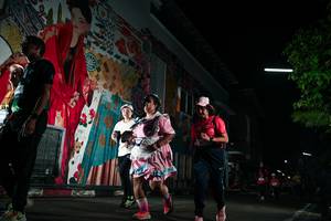 BIB: 
                            <button type="button" onclick="openModal(26286458)" class="btn btn-primary btn-sm float-right btn-popup" data-toggle="modal" data-target=".modal-high-quality">
                        <i class="fas fa-shopping-cart"></i> Add to Cart
                    </button>
                                            <button type="button" onclick="isThisMe(26286458, true)" class="btn btn-success btn-sm float-right btn-popup btn-isme hidden" data-toggle="tooltip" data-placement="bottom" title="นี่คือรูปของคุณใช่ไหม คลิกที่นี่เพื่อเอาเข้าอัลบั้ม">
                        <i class="fas fa-plus"></i> Add to album
                    </button>
                    <button type="button" onclick="isThisMe(26286458, false)" class="btn btn-warning btn-sm float-right btn-popup btn-isnotme hidden">
                        <i class="fas fa-ban"></i> Remove from album
                    </button>