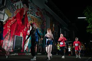 BIB: 
                            <button type="button" onclick="openModal(26286589)" class="btn btn-primary btn-sm float-right btn-popup" data-toggle="modal" data-target=".modal-high-quality">
                        <i class="fas fa-shopping-cart"></i> Add to Cart
                    </button>
                                            <button type="button" onclick="isThisMe(26286589, true)" class="btn btn-success btn-sm float-right btn-popup btn-isme hidden" data-toggle="tooltip" data-placement="bottom" title="นี่คือรูปของคุณใช่ไหม คลิกที่นี่เพื่อเอาเข้าอัลบั้ม">
                        <i class="fas fa-plus"></i> Add to album
                    </button>
                    <button type="button" onclick="isThisMe(26286589, false)" class="btn btn-warning btn-sm float-right btn-popup btn-isnotme hidden">
                        <i class="fas fa-ban"></i> Remove from album
                    </button>