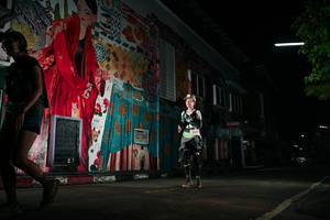 BIB: 
                            <button type="button" onclick="openModal(26288034)" class="btn btn-primary btn-sm float-right btn-popup" data-toggle="modal" data-target=".modal-high-quality">
                        <i class="fas fa-shopping-cart"></i> Add to Cart
                    </button>
                                            <button type="button" onclick="isThisMe(26288034, true)" class="btn btn-success btn-sm float-right btn-popup btn-isme hidden" data-toggle="tooltip" data-placement="bottom" title="นี่คือรูปของคุณใช่ไหม คลิกที่นี่เพื่อเอาเข้าอัลบั้ม">
                        <i class="fas fa-plus"></i> Add to album
                    </button>
                    <button type="button" onclick="isThisMe(26288034, false)" class="btn btn-warning btn-sm float-right btn-popup btn-isnotme hidden">
                        <i class="fas fa-ban"></i> Remove from album
                    </button>