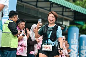 BIB: 
                            <button type="button" onclick="openModal(26505136)" class="btn btn-primary btn-sm float-right btn-popup" data-toggle="modal" data-target=".modal-high-quality">
                        <i class="fas fa-shopping-cart"></i> Add to Cart
                    </button>
                                            <button type="button" onclick="isThisMe(26505136, true)" class="btn btn-success btn-sm float-right btn-popup btn-isme hidden" data-toggle="tooltip" data-placement="bottom" title="นี่คือรูปของคุณใช่ไหม คลิกที่นี่เพื่อเอาเข้าอัลบั้ม">
                        <i class="fas fa-plus"></i> Add to album
                    </button>
                    <button type="button" onclick="isThisMe(26505136, false)" class="btn btn-warning btn-sm float-right btn-popup btn-isnotme hidden">
                        <i class="fas fa-ban"></i> Remove from album
                    </button>