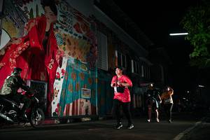 BIB: 
                            <button type="button" onclick="openModal(26286976)" class="btn btn-primary btn-sm float-right btn-popup" data-toggle="modal" data-target=".modal-high-quality">
                        <i class="fas fa-shopping-cart"></i> Add to Cart
                    </button>
                                            <button type="button" onclick="isThisMe(26286976, true)" class="btn btn-success btn-sm float-right btn-popup btn-isme hidden" data-toggle="tooltip" data-placement="bottom" title="นี่คือรูปของคุณใช่ไหม คลิกที่นี่เพื่อเอาเข้าอัลบั้ม">
                        <i class="fas fa-plus"></i> Add to album
                    </button>
                    <button type="button" onclick="isThisMe(26286976, false)" class="btn btn-warning btn-sm float-right btn-popup btn-isnotme hidden">
                        <i class="fas fa-ban"></i> Remove from album
                    </button>