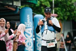 BIB: 
                            <button type="button" onclick="openModal(26503506)" class="btn btn-primary btn-sm float-right btn-popup" data-toggle="modal" data-target=".modal-high-quality">
                        <i class="fas fa-shopping-cart"></i> Add to Cart
                    </button>
                                            <button type="button" onclick="isThisMe(26503506, true)" class="btn btn-success btn-sm float-right btn-popup btn-isme hidden" data-toggle="tooltip" data-placement="bottom" title="นี่คือรูปของคุณใช่ไหม คลิกที่นี่เพื่อเอาเข้าอัลบั้ม">
                        <i class="fas fa-plus"></i> Add to album
                    </button>
                    <button type="button" onclick="isThisMe(26503506, false)" class="btn btn-warning btn-sm float-right btn-popup btn-isnotme hidden">
                        <i class="fas fa-ban"></i> Remove from album
                    </button>