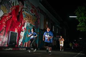 BIB: 
                            <button type="button" onclick="openModal(26286796)" class="btn btn-primary btn-sm float-right btn-popup" data-toggle="modal" data-target=".modal-high-quality">
                        <i class="fas fa-shopping-cart"></i> Add to Cart
                    </button>
                                            <button type="button" onclick="isThisMe(26286796, true)" class="btn btn-success btn-sm float-right btn-popup btn-isme hidden" data-toggle="tooltip" data-placement="bottom" title="นี่คือรูปของคุณใช่ไหม คลิกที่นี่เพื่อเอาเข้าอัลบั้ม">
                        <i class="fas fa-plus"></i> Add to album
                    </button>
                    <button type="button" onclick="isThisMe(26286796, false)" class="btn btn-warning btn-sm float-right btn-popup btn-isnotme hidden">
                        <i class="fas fa-ban"></i> Remove from album
                    </button>