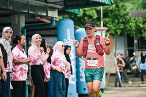 BIB: 
                            <button type="button" onclick="openModal(26503107)" class="btn btn-primary btn-sm float-right btn-popup" data-toggle="modal" data-target=".modal-high-quality">
                        <i class="fas fa-shopping-cart"></i> Add to Cart
                    </button>
                                            <button type="button" onclick="isThisMe(26503107, true)" class="btn btn-success btn-sm float-right btn-popup btn-isme hidden" data-toggle="tooltip" data-placement="bottom" title="นี่คือรูปของคุณใช่ไหม คลิกที่นี่เพื่อเอาเข้าอัลบั้ม">
                        <i class="fas fa-plus"></i> Add to album
                    </button>
                    <button type="button" onclick="isThisMe(26503107, false)" class="btn btn-warning btn-sm float-right btn-popup btn-isnotme hidden">
                        <i class="fas fa-ban"></i> Remove from album
                    </button>