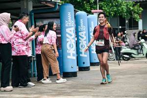 BIB: 
                            <button type="button" onclick="openModal(26500871)" class="btn btn-primary btn-sm float-right btn-popup" data-toggle="modal" data-target=".modal-high-quality">
                        <i class="fas fa-shopping-cart"></i> Add to Cart
                    </button>
                                            <button type="button" onclick="isThisMe(26500871, true)" class="btn btn-success btn-sm float-right btn-popup btn-isme hidden" data-toggle="tooltip" data-placement="bottom" title="นี่คือรูปของคุณใช่ไหม คลิกที่นี่เพื่อเอาเข้าอัลบั้ม">
                        <i class="fas fa-plus"></i> Add to album
                    </button>
                    <button type="button" onclick="isThisMe(26500871, false)" class="btn btn-warning btn-sm float-right btn-popup btn-isnotme hidden">
                        <i class="fas fa-ban"></i> Remove from album
                    </button>