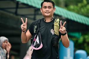 BIB: 
                            <button type="button" onclick="openModal(26504613)" class="btn btn-primary btn-sm float-right btn-popup" data-toggle="modal" data-target=".modal-high-quality">
                        <i class="fas fa-shopping-cart"></i> Add to Cart
                    </button>
                                            <button type="button" onclick="isThisMe(26504613, true)" class="btn btn-success btn-sm float-right btn-popup btn-isme hidden" data-toggle="tooltip" data-placement="bottom" title="นี่คือรูปของคุณใช่ไหม คลิกที่นี่เพื่อเอาเข้าอัลบั้ม">
                        <i class="fas fa-plus"></i> Add to album
                    </button>
                    <button type="button" onclick="isThisMe(26504613, false)" class="btn btn-warning btn-sm float-right btn-popup btn-isnotme hidden">
                        <i class="fas fa-ban"></i> Remove from album
                    </button>