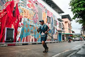 BIB: 
                            <button type="button" onclick="openModal(26287419)" class="btn btn-primary btn-sm float-right btn-popup" data-toggle="modal" data-target=".modal-high-quality">
                        <i class="fas fa-shopping-cart"></i> Add to Cart
                    </button>
                                            <button type="button" onclick="isThisMe(26287419, true)" class="btn btn-success btn-sm float-right btn-popup btn-isme hidden" data-toggle="tooltip" data-placement="bottom" title="นี่คือรูปของคุณใช่ไหม คลิกที่นี่เพื่อเอาเข้าอัลบั้ม">
                        <i class="fas fa-plus"></i> Add to album
                    </button>
                    <button type="button" onclick="isThisMe(26287419, false)" class="btn btn-warning btn-sm float-right btn-popup btn-isnotme hidden">
                        <i class="fas fa-ban"></i> Remove from album
                    </button>