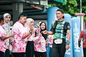 BIB: 
                            <button type="button" onclick="openModal(26502731)" class="btn btn-primary btn-sm float-right btn-popup" data-toggle="modal" data-target=".modal-high-quality">
                        <i class="fas fa-shopping-cart"></i> Add to Cart
                    </button>
                                            <button type="button" onclick="isThisMe(26502731, true)" class="btn btn-success btn-sm float-right btn-popup btn-isme hidden" data-toggle="tooltip" data-placement="bottom" title="นี่คือรูปของคุณใช่ไหม คลิกที่นี่เพื่อเอาเข้าอัลบั้ม">
                        <i class="fas fa-plus"></i> Add to album
                    </button>
                    <button type="button" onclick="isThisMe(26502731, false)" class="btn btn-warning btn-sm float-right btn-popup btn-isnotme hidden">
                        <i class="fas fa-ban"></i> Remove from album
                    </button>