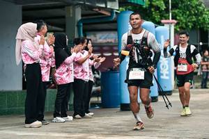 BIB: 
                            <button type="button" onclick="openModal(26500946)" class="btn btn-primary btn-sm float-right btn-popup" data-toggle="modal" data-target=".modal-high-quality">
                        <i class="fas fa-shopping-cart"></i> Add to Cart
                    </button>
                                            <button type="button" onclick="isThisMe(26500946, true)" class="btn btn-success btn-sm float-right btn-popup btn-isme hidden" data-toggle="tooltip" data-placement="bottom" title="นี่คือรูปของคุณใช่ไหม คลิกที่นี่เพื่อเอาเข้าอัลบั้ม">
                        <i class="fas fa-plus"></i> Add to album
                    </button>
                    <button type="button" onclick="isThisMe(26500946, false)" class="btn btn-warning btn-sm float-right btn-popup btn-isnotme hidden">
                        <i class="fas fa-ban"></i> Remove from album
                    </button>