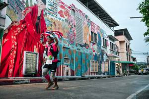 BIB: 
                            <button type="button" onclick="openModal(26287781)" class="btn btn-primary btn-sm float-right btn-popup" data-toggle="modal" data-target=".modal-high-quality">
                        <i class="fas fa-shopping-cart"></i> Add to Cart
                    </button>
                                            <button type="button" onclick="isThisMe(26287781, true)" class="btn btn-success btn-sm float-right btn-popup btn-isme hidden" data-toggle="tooltip" data-placement="bottom" title="นี่คือรูปของคุณใช่ไหม คลิกที่นี่เพื่อเอาเข้าอัลบั้ม">
                        <i class="fas fa-plus"></i> Add to album
                    </button>
                    <button type="button" onclick="isThisMe(26287781, false)" class="btn btn-warning btn-sm float-right btn-popup btn-isnotme hidden">
                        <i class="fas fa-ban"></i> Remove from album
                    </button>