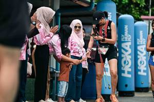 BIB: 
                            <button type="button" onclick="openModal(26506264)" class="btn btn-primary btn-sm float-right btn-popup" data-toggle="modal" data-target=".modal-high-quality">
                        <i class="fas fa-shopping-cart"></i> Add to Cart
                    </button>
                                            <button type="button" onclick="isThisMe(26506264, true)" class="btn btn-success btn-sm float-right btn-popup btn-isme hidden" data-toggle="tooltip" data-placement="bottom" title="นี่คือรูปของคุณใช่ไหม คลิกที่นี่เพื่อเอาเข้าอัลบั้ม">
                        <i class="fas fa-plus"></i> Add to album
                    </button>
                    <button type="button" onclick="isThisMe(26506264, false)" class="btn btn-warning btn-sm float-right btn-popup btn-isnotme hidden">
                        <i class="fas fa-ban"></i> Remove from album
                    </button>