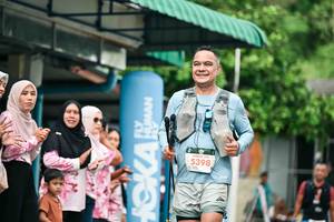 BIB: 
                            <button type="button" onclick="openModal(26505410)" class="btn btn-primary btn-sm float-right btn-popup" data-toggle="modal" data-target=".modal-high-quality">
                        <i class="fas fa-shopping-cart"></i> Add to Cart
                    </button>
                                            <button type="button" onclick="isThisMe(26505410, true)" class="btn btn-success btn-sm float-right btn-popup btn-isme hidden" data-toggle="tooltip" data-placement="bottom" title="นี่คือรูปของคุณใช่ไหม คลิกที่นี่เพื่อเอาเข้าอัลบั้ม">
                        <i class="fas fa-plus"></i> Add to album
                    </button>
                    <button type="button" onclick="isThisMe(26505410, false)" class="btn btn-warning btn-sm float-right btn-popup btn-isnotme hidden">
                        <i class="fas fa-ban"></i> Remove from album
                    </button>