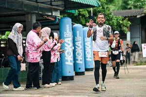 BIB: 
                            <button type="button" onclick="openModal(26501589)" class="btn btn-primary btn-sm float-right btn-popup" data-toggle="modal" data-target=".modal-high-quality">
                        <i class="fas fa-shopping-cart"></i> Add to Cart
                    </button>
                                            <button type="button" onclick="isThisMe(26501589, true)" class="btn btn-success btn-sm float-right btn-popup btn-isme hidden" data-toggle="tooltip" data-placement="bottom" title="นี่คือรูปของคุณใช่ไหม คลิกที่นี่เพื่อเอาเข้าอัลบั้ม">
                        <i class="fas fa-plus"></i> Add to album
                    </button>
                    <button type="button" onclick="isThisMe(26501589, false)" class="btn btn-warning btn-sm float-right btn-popup btn-isnotme hidden">
                        <i class="fas fa-ban"></i> Remove from album
                    </button>