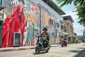 BIB: 
                            <button type="button" onclick="openModal(26519490)" class="btn btn-primary btn-sm float-right btn-popup" data-toggle="modal" data-target=".modal-high-quality">
                        <i class="fas fa-shopping-cart"></i> Add to Cart
                    </button>
                                            <button type="button" onclick="isThisMe(26519490, true)" class="btn btn-success btn-sm float-right btn-popup btn-isme hidden" data-toggle="tooltip" data-placement="bottom" title="นี่คือรูปของคุณใช่ไหม คลิกที่นี่เพื่อเอาเข้าอัลบั้ม">
                        <i class="fas fa-plus"></i> Add to album
                    </button>
                    <button type="button" onclick="isThisMe(26519490, false)" class="btn btn-warning btn-sm float-right btn-popup btn-isnotme hidden">
                        <i class="fas fa-ban"></i> Remove from album
                    </button>