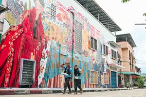 BIB: 
                            <button type="button" onclick="openModal(26518864)" class="btn btn-primary btn-sm float-right btn-popup" data-toggle="modal" data-target=".modal-high-quality">
                        <i class="fas fa-shopping-cart"></i> Add to Cart
                    </button>
                                            <button type="button" onclick="isThisMe(26518864, true)" class="btn btn-success btn-sm float-right btn-popup btn-isme hidden" data-toggle="tooltip" data-placement="bottom" title="นี่คือรูปของคุณใช่ไหม คลิกที่นี่เพื่อเอาเข้าอัลบั้ม">
                        <i class="fas fa-plus"></i> Add to album
                    </button>
                    <button type="button" onclick="isThisMe(26518864, false)" class="btn btn-warning btn-sm float-right btn-popup btn-isnotme hidden">
                        <i class="fas fa-ban"></i> Remove from album
                    </button>