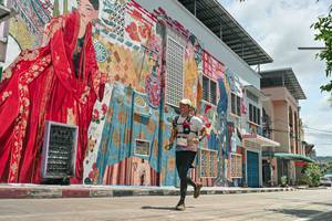 BIB: 
                            <button type="button" onclick="openModal(26519423)" class="btn btn-primary btn-sm float-right btn-popup" data-toggle="modal" data-target=".modal-high-quality">
                        <i class="fas fa-shopping-cart"></i> Add to Cart
                    </button>
                                            <button type="button" onclick="isThisMe(26519423, true)" class="btn btn-success btn-sm float-right btn-popup btn-isme hidden" data-toggle="tooltip" data-placement="bottom" title="นี่คือรูปของคุณใช่ไหม คลิกที่นี่เพื่อเอาเข้าอัลบั้ม">
                        <i class="fas fa-plus"></i> Add to album
                    </button>
                    <button type="button" onclick="isThisMe(26519423, false)" class="btn btn-warning btn-sm float-right btn-popup btn-isnotme hidden">
                        <i class="fas fa-ban"></i> Remove from album
                    </button>