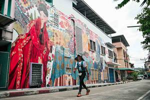 BIB: 
                            <button type="button" onclick="openModal(26518324)" class="btn btn-primary btn-sm float-right btn-popup" data-toggle="modal" data-target=".modal-high-quality">
                        <i class="fas fa-shopping-cart"></i> Add to Cart
                    </button>
                                            <button type="button" onclick="isThisMe(26518324, true)" class="btn btn-success btn-sm float-right btn-popup btn-isme hidden" data-toggle="tooltip" data-placement="bottom" title="นี่คือรูปของคุณใช่ไหม คลิกที่นี่เพื่อเอาเข้าอัลบั้ม">
                        <i class="fas fa-plus"></i> Add to album
                    </button>
                    <button type="button" onclick="isThisMe(26518324, false)" class="btn btn-warning btn-sm float-right btn-popup btn-isnotme hidden">
                        <i class="fas fa-ban"></i> Remove from album
                    </button>