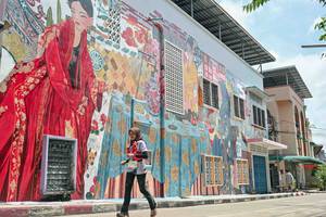 BIB: 
                            <button type="button" onclick="openModal(26519506)" class="btn btn-primary btn-sm float-right btn-popup" data-toggle="modal" data-target=".modal-high-quality">
                        <i class="fas fa-shopping-cart"></i> Add to Cart
                    </button>
                                            <button type="button" onclick="isThisMe(26519506, true)" class="btn btn-success btn-sm float-right btn-popup btn-isme hidden" data-toggle="tooltip" data-placement="bottom" title="นี่คือรูปของคุณใช่ไหม คลิกที่นี่เพื่อเอาเข้าอัลบั้ม">
                        <i class="fas fa-plus"></i> Add to album
                    </button>
                    <button type="button" onclick="isThisMe(26519506, false)" class="btn btn-warning btn-sm float-right btn-popup btn-isnotme hidden">
                        <i class="fas fa-ban"></i> Remove from album
                    </button>