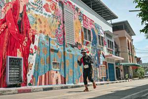 BIB: 
                            <button type="button" onclick="openModal(26519148)" class="btn btn-primary btn-sm float-right btn-popup" data-toggle="modal" data-target=".modal-high-quality">
                        <i class="fas fa-shopping-cart"></i> Add to Cart
                    </button>
                                            <button type="button" onclick="isThisMe(26519148, true)" class="btn btn-success btn-sm float-right btn-popup btn-isme hidden" data-toggle="tooltip" data-placement="bottom" title="นี่คือรูปของคุณใช่ไหม คลิกที่นี่เพื่อเอาเข้าอัลบั้ม">
                        <i class="fas fa-plus"></i> Add to album
                    </button>
                    <button type="button" onclick="isThisMe(26519148, false)" class="btn btn-warning btn-sm float-right btn-popup btn-isnotme hidden">
                        <i class="fas fa-ban"></i> Remove from album
                    </button>