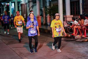 BIB: 
                            <button type="button" onclick="openModal(26464199)" class="btn btn-primary btn-sm float-right btn-popup" data-toggle="modal" data-target=".modal-high-quality">
                        <i class="fas fa-shopping-cart"></i> Add to Cart
                    </button>
                                            <button type="button" onclick="isThisMe(26464199, true)" class="btn btn-success btn-sm float-right btn-popup btn-isme hidden" data-toggle="tooltip" data-placement="bottom" title="นี่คือรูปของคุณใช่ไหม คลิกที่นี่เพื่อเอาเข้าอัลบั้ม">
                        <i class="fas fa-plus"></i> Add to album
                    </button>
                    <button type="button" onclick="isThisMe(26464199, false)" class="btn btn-warning btn-sm float-right btn-popup btn-isnotme hidden">
                        <i class="fas fa-ban"></i> Remove from album
                    </button>