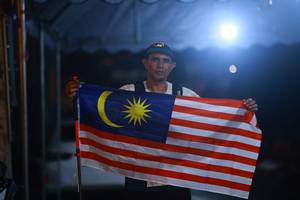 BIB: 
                            <button type="button" onclick="openModal(26511742)" class="btn btn-primary btn-sm float-right btn-popup" data-toggle="modal" data-target=".modal-high-quality">
                        <i class="fas fa-shopping-cart"></i> Add to Cart
                    </button>
                                            <button type="button" onclick="isThisMe(26511742, true)" class="btn btn-success btn-sm float-right btn-popup btn-isme hidden" data-toggle="tooltip" data-placement="bottom" title="นี่คือรูปของคุณใช่ไหม คลิกที่นี่เพื่อเอาเข้าอัลบั้ม">
                        <i class="fas fa-plus"></i> Add to album
                    </button>
                    <button type="button" onclick="isThisMe(26511742, false)" class="btn btn-warning btn-sm float-right btn-popup btn-isnotme hidden">
                        <i class="fas fa-ban"></i> Remove from album
                    </button>