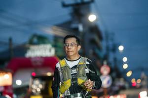 BIB: 
                            <button type="button" onclick="openModal(26314809)" class="btn btn-primary btn-sm float-right btn-popup" data-toggle="modal" data-target=".modal-high-quality">
                        <i class="fas fa-shopping-cart"></i> Add to Cart
                    </button>
                                            <button type="button" onclick="isThisMe(26314809, true)" class="btn btn-success btn-sm float-right btn-popup btn-isme hidden" data-toggle="tooltip" data-placement="bottom" title="นี่คือรูปของคุณใช่ไหม คลิกที่นี่เพื่อเอาเข้าอัลบั้ม">
                        <i class="fas fa-plus"></i> Add to album
                    </button>
                    <button type="button" onclick="isThisMe(26314809, false)" class="btn btn-warning btn-sm float-right btn-popup btn-isnotme hidden">
                        <i class="fas fa-ban"></i> Remove from album
                    </button>