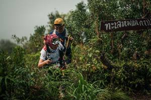 BIB: 
                            <button type="button" onclick="openModal(26334770)" class="btn btn-primary btn-sm float-right btn-popup" data-toggle="modal" data-target=".modal-high-quality">
                        <i class="fas fa-shopping-cart"></i> Add to Cart
                    </button>
                                            <button type="button" onclick="isThisMe(26334770, true)" class="btn btn-success btn-sm float-right btn-popup btn-isme hidden" data-toggle="tooltip" data-placement="bottom" title="นี่คือรูปของคุณใช่ไหม คลิกที่นี่เพื่อเอาเข้าอัลบั้ม">
                        <i class="fas fa-plus"></i> Add to album
                    </button>
                    <button type="button" onclick="isThisMe(26334770, false)" class="btn btn-warning btn-sm float-right btn-popup btn-isnotme hidden">
                        <i class="fas fa-ban"></i> Remove from album
                    </button>