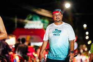 BIB: 
                            <button type="button" onclick="openModal(26318393)" class="btn btn-primary btn-sm float-right btn-popup" data-toggle="modal" data-target=".modal-high-quality">
                        <i class="fas fa-shopping-cart"></i> Add to Cart
                    </button>
                                            <button type="button" onclick="isThisMe(26318393, true)" class="btn btn-success btn-sm float-right btn-popup btn-isme hidden" data-toggle="tooltip" data-placement="bottom" title="นี่คือรูปของคุณใช่ไหม คลิกที่นี่เพื่อเอาเข้าอัลบั้ม">
                        <i class="fas fa-plus"></i> Add to album
                    </button>
                    <button type="button" onclick="isThisMe(26318393, false)" class="btn btn-warning btn-sm float-right btn-popup btn-isnotme hidden">
                        <i class="fas fa-ban"></i> Remove from album
                    </button>