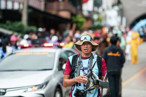 BIB: 
                            <button type="button" onclick="openModal(26235112)" class="btn btn-primary btn-sm float-right btn-popup" data-toggle="modal" data-target=".modal-high-quality">
                        <i class="fas fa-shopping-cart"></i> Add to Cart
                    </button>
                                            <button type="button" onclick="isThisMe(26235112, true)" class="btn btn-success btn-sm float-right btn-popup btn-isme hidden" data-toggle="tooltip" data-placement="bottom" title="นี่คือรูปของคุณใช่ไหม คลิกที่นี่เพื่อเอาเข้าอัลบั้ม">
                        <i class="fas fa-plus"></i> Add to album
                    </button>
                    <button type="button" onclick="isThisMe(26235112, false)" class="btn btn-warning btn-sm float-right btn-popup btn-isnotme hidden">
                        <i class="fas fa-ban"></i> Remove from album
                    </button>