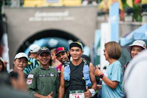 BIB: 
                            
                         Add to Cart
                    
                                            
                         Add to album
                    
                    
                         Remove from album
                    