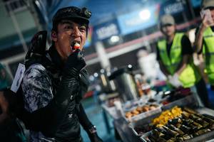 BIB: 
                            <button type="button" onclick="openModal(26279979)" class="btn btn-primary btn-sm float-right btn-popup" data-toggle="modal" data-target=".modal-high-quality">
                        <i class="fas fa-shopping-cart"></i> Add to Cart
                    </button>
                                            <button type="button" onclick="isThisMe(26279979, true)" class="btn btn-success btn-sm float-right btn-popup btn-isme hidden" data-toggle="tooltip" data-placement="bottom" title="นี่คือรูปของคุณใช่ไหม คลิกที่นี่เพื่อเอาเข้าอัลบั้ม">
                        <i class="fas fa-plus"></i> Add to album
                    </button>
                    <button type="button" onclick="isThisMe(26279979, false)" class="btn btn-warning btn-sm float-right btn-popup btn-isnotme hidden">
                        <i class="fas fa-ban"></i> Remove from album
                    </button>