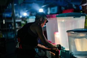 BIB: 
                            <button type="button" onclick="openModal(26280435)" class="btn btn-primary btn-sm float-right btn-popup" data-toggle="modal" data-target=".modal-high-quality">
                        <i class="fas fa-shopping-cart"></i> Add to Cart
                    </button>
                                            <button type="button" onclick="isThisMe(26280435, true)" class="btn btn-success btn-sm float-right btn-popup btn-isme hidden" data-toggle="tooltip" data-placement="bottom" title="นี่คือรูปของคุณใช่ไหม คลิกที่นี่เพื่อเอาเข้าอัลบั้ม">
                        <i class="fas fa-plus"></i> Add to album
                    </button>
                    <button type="button" onclick="isThisMe(26280435, false)" class="btn btn-warning btn-sm float-right btn-popup btn-isnotme hidden">
                        <i class="fas fa-ban"></i> Remove from album
                    </button>