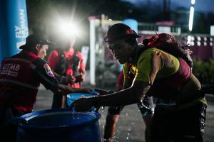 BIB: 
                            <button type="button" onclick="openModal(26280021)" class="btn btn-primary btn-sm float-right btn-popup" data-toggle="modal" data-target=".modal-high-quality">
                        <i class="fas fa-shopping-cart"></i> Add to Cart
                    </button>
                                            <button type="button" onclick="isThisMe(26280021, true)" class="btn btn-success btn-sm float-right btn-popup btn-isme hidden" data-toggle="tooltip" data-placement="bottom" title="นี่คือรูปของคุณใช่ไหม คลิกที่นี่เพื่อเอาเข้าอัลบั้ม">
                        <i class="fas fa-plus"></i> Add to album
                    </button>
                    <button type="button" onclick="isThisMe(26280021, false)" class="btn btn-warning btn-sm float-right btn-popup btn-isnotme hidden">
                        <i class="fas fa-ban"></i> Remove from album
                    </button>