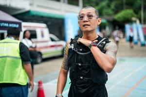 BIB: 
                            <button type="button" onclick="openModal(26281385)" class="btn btn-primary btn-sm float-right btn-popup" data-toggle="modal" data-target=".modal-high-quality">
                        <i class="fas fa-shopping-cart"></i> Add to Cart
                    </button>
                                            <button type="button" onclick="isThisMe(26281385, true)" class="btn btn-success btn-sm float-right btn-popup btn-isme hidden" data-toggle="tooltip" data-placement="bottom" title="นี่คือรูปของคุณใช่ไหม คลิกที่นี่เพื่อเอาเข้าอัลบั้ม">
                        <i class="fas fa-plus"></i> Add to album
                    </button>
                    <button type="button" onclick="isThisMe(26281385, false)" class="btn btn-warning btn-sm float-right btn-popup btn-isnotme hidden">
                        <i class="fas fa-ban"></i> Remove from album
                    </button>