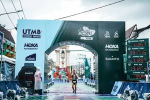 BIB: 
                            <button type="button" onclick="openModal(26309598)" class="btn btn-primary btn-sm float-right btn-popup" data-toggle="modal" data-target=".modal-high-quality">
                        <i class="fas fa-shopping-cart"></i> Add to Cart
                    </button>
                                            <button type="button" onclick="isThisMe(26309598, true)" class="btn btn-success btn-sm float-right btn-popup btn-isme hidden" data-toggle="tooltip" data-placement="bottom" title="นี่คือรูปของคุณใช่ไหม คลิกที่นี่เพื่อเอาเข้าอัลบั้ม">
                        <i class="fas fa-plus"></i> Add to album
                    </button>
                    <button type="button" onclick="isThisMe(26309598, false)" class="btn btn-warning btn-sm float-right btn-popup btn-isnotme hidden">
                        <i class="fas fa-ban"></i> Remove from album
                    </button>