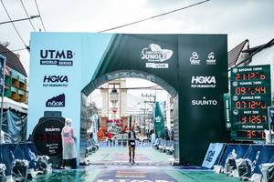 BIB: 
                            <button type="button" onclick="openModal(26309612)" class="btn btn-primary btn-sm float-right btn-popup" data-toggle="modal" data-target=".modal-high-quality">
                        <i class="fas fa-shopping-cart"></i> Add to Cart
                    </button>
                                            <button type="button" onclick="isThisMe(26309612, true)" class="btn btn-success btn-sm float-right btn-popup btn-isme hidden" data-toggle="tooltip" data-placement="bottom" title="นี่คือรูปของคุณใช่ไหม คลิกที่นี่เพื่อเอาเข้าอัลบั้ม">
                        <i class="fas fa-plus"></i> Add to album
                    </button>
                    <button type="button" onclick="isThisMe(26309612, false)" class="btn btn-warning btn-sm float-right btn-popup btn-isnotme hidden">
                        <i class="fas fa-ban"></i> Remove from album
                    </button>